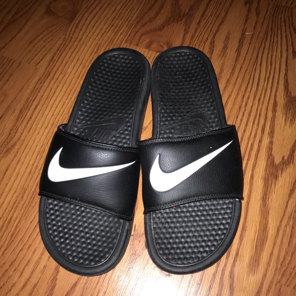 Black Nike Slides